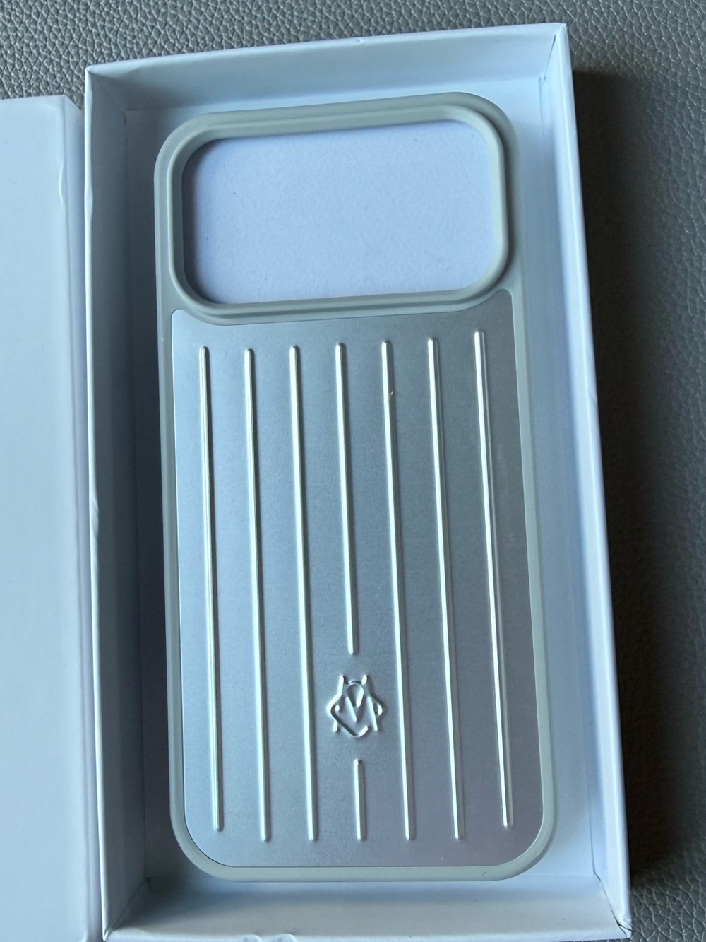 RIMOWA Silver Vertical Ridge Phone Case